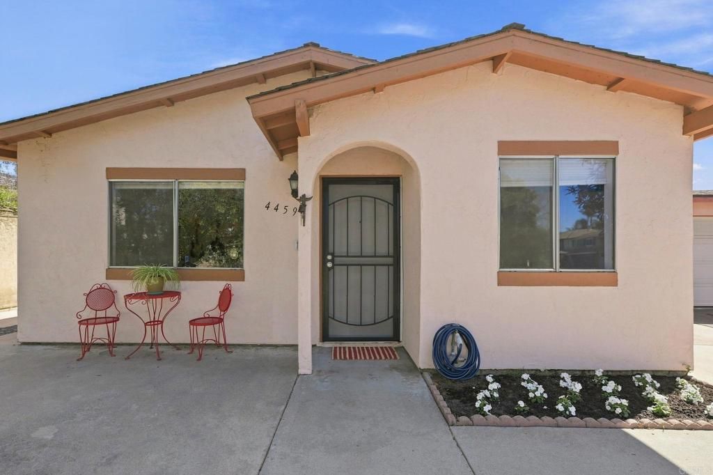 4459 Pala Road, Oceanside, CA 92057 — exterior