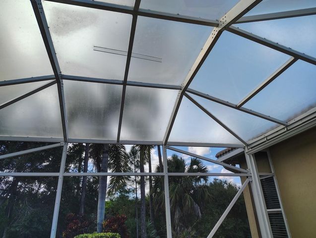 5423 Place Lake Dr, Fort Pierce, FL 34951