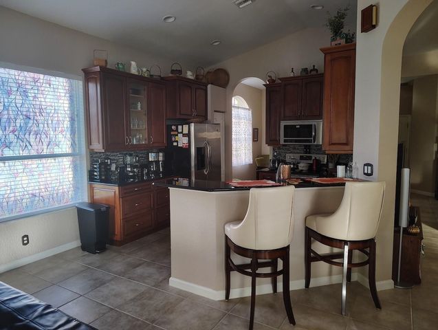 5423 Place Lake Dr, Fort Pierce, FL 34951