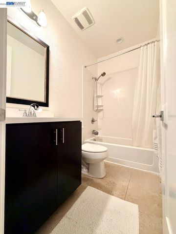 2181 Donnells Ln, Dublin, CA 94568