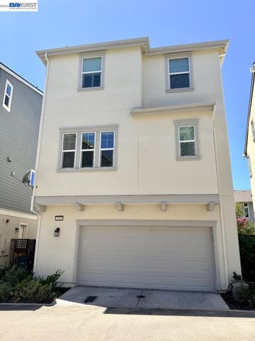 2181 Donnells Ln, Dublin, CA 94568