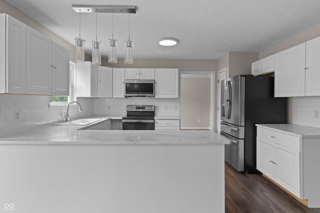 8546 Walden Trace Court, Indianapolis, IN 46278