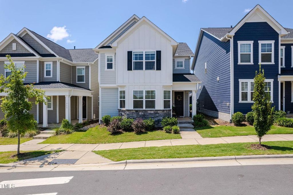 777 Cormiche Lane, Wake Forest, NC 27587