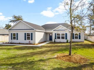 6108 Lake Drive, Panama City, FL 32404