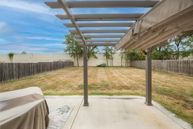 60 Pleasant Hill Boulevard, Franklin, OH 45005