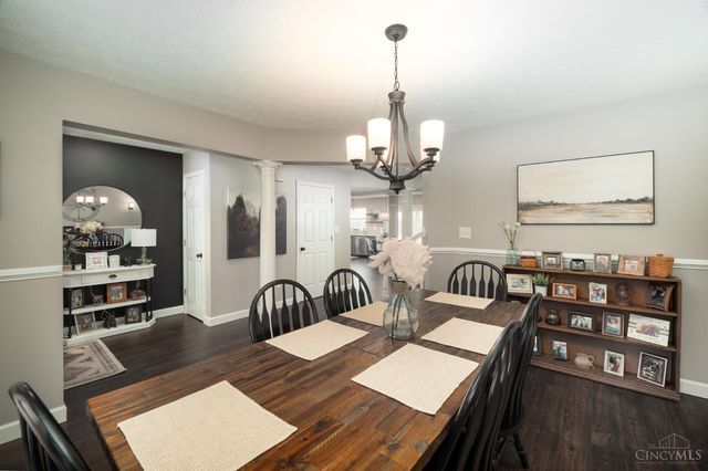 60 Pleasant Hill Boulevard, Franklin, OH 45005