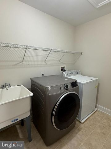 47 ROSS WAY, Marlton, NJ 08053