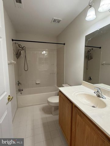 47 ROSS WAY, Marlton, NJ 08053