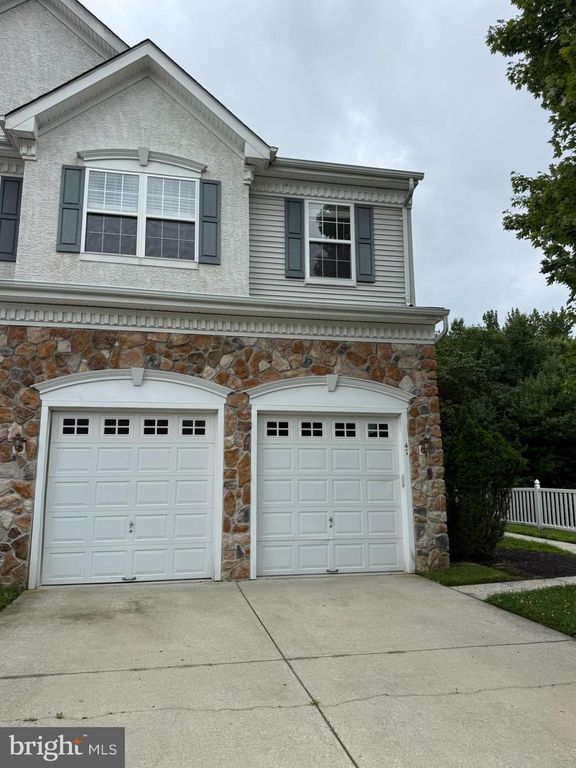 47 ROSS WAY, Marlton, NJ 08053