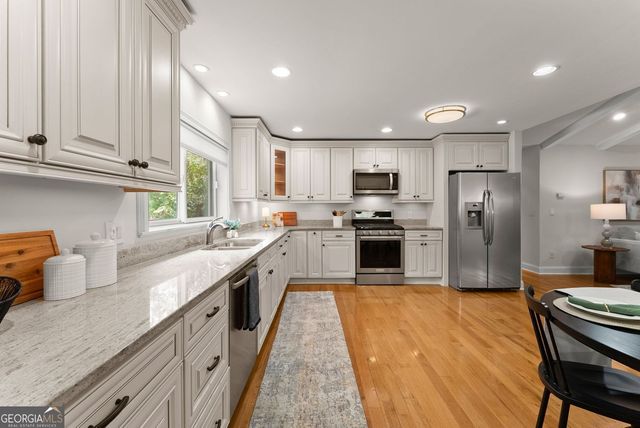5672 High Harbor Court, Gainesville, GA 30504