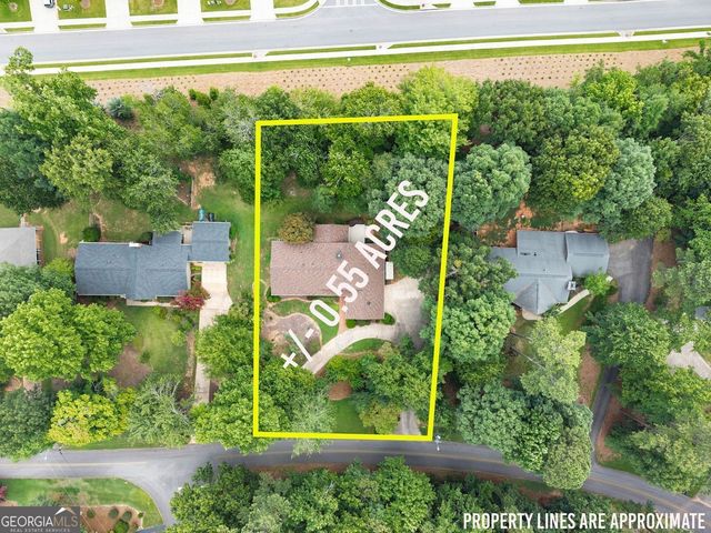 5672 High Harbor Court, Gainesville, GA 30504