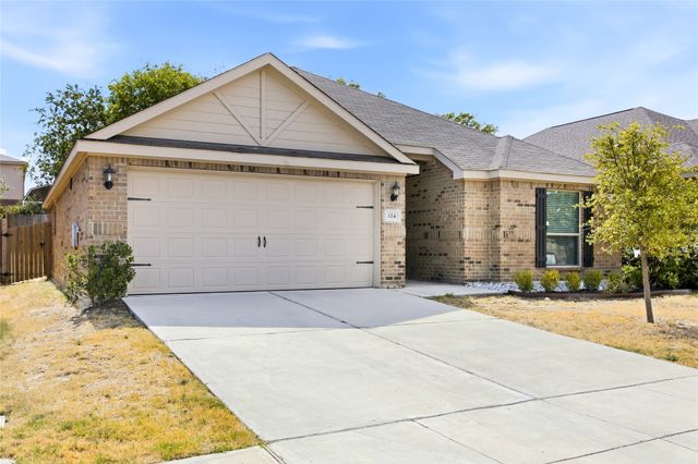 124 Morning Glory Drive, Sanger, TX 76266