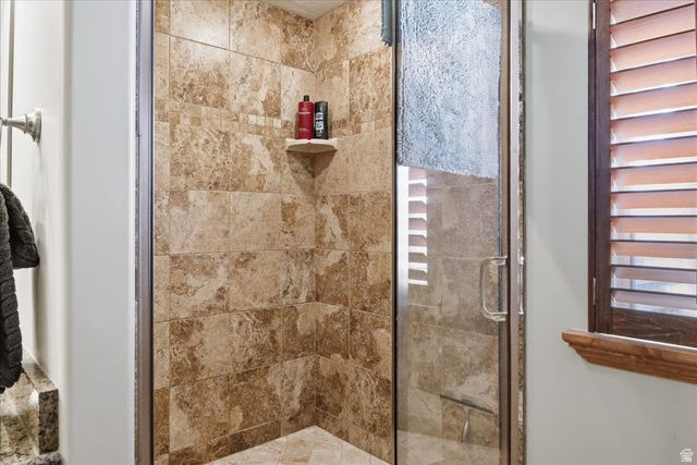 554 W 2400 S, Syracuse, UT 84075