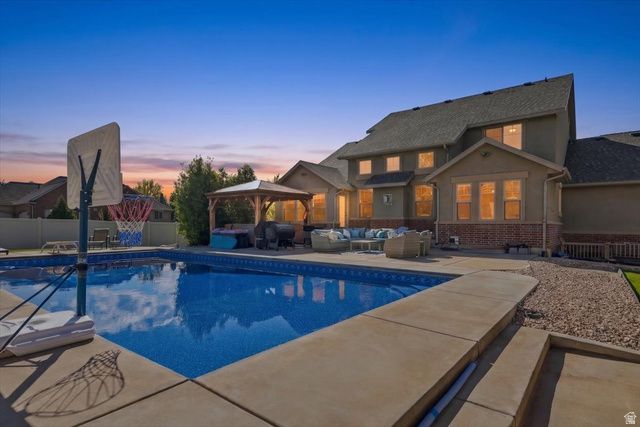 554 W 2400 S, Syracuse, UT 84075