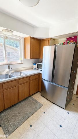 38174 Willowmere Street, Harrison Twp, MI 48045