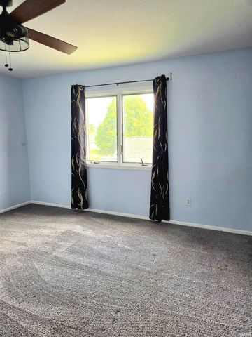 4369 Fenwick Drive, New Haven, IN 46774