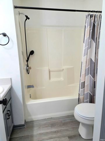 4369 Fenwick Drive, New Haven, IN 46774