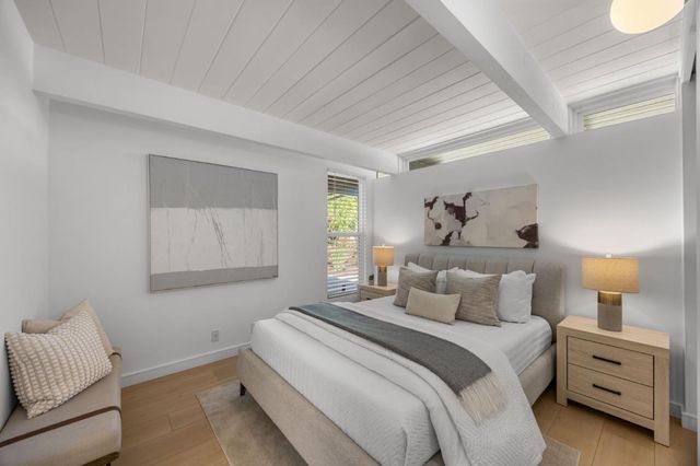 40 Roxbury Lane, San Mateo, CA 94402