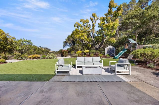 40 Roxbury Lane, San Mateo, CA 94402