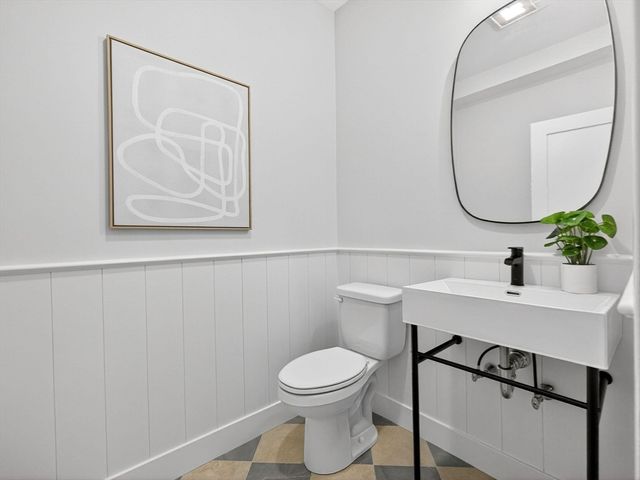 167 Franklin St 167, Arlington, MA 02474