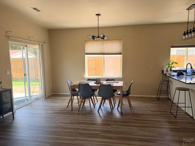 1022 Pinecrest Dr, Pueblo, CO 81005