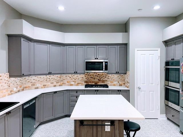 11 Sunspree Place, The Woodlands, TX 77382