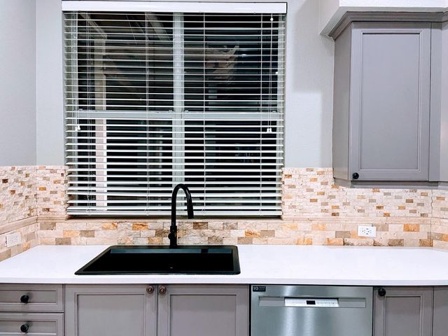 11 Sunspree Place, The Woodlands, TX 77382