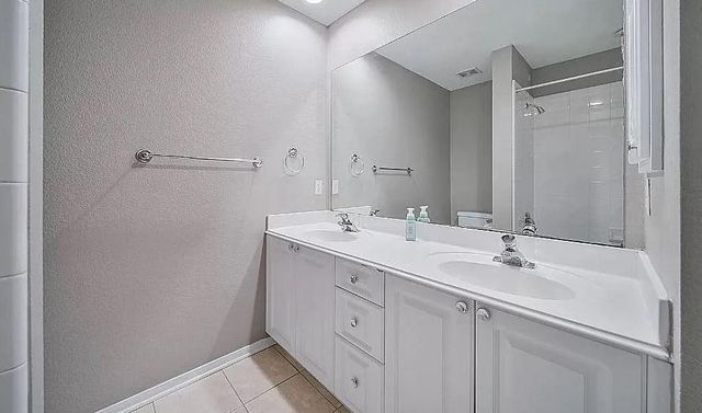 11 Sunspree Place, The Woodlands, TX 77382