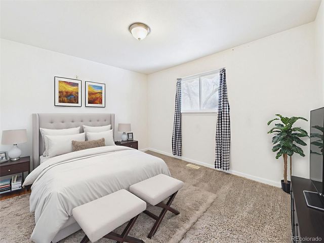 3915 Whittier Drive, Colorado Springs, CO 80910