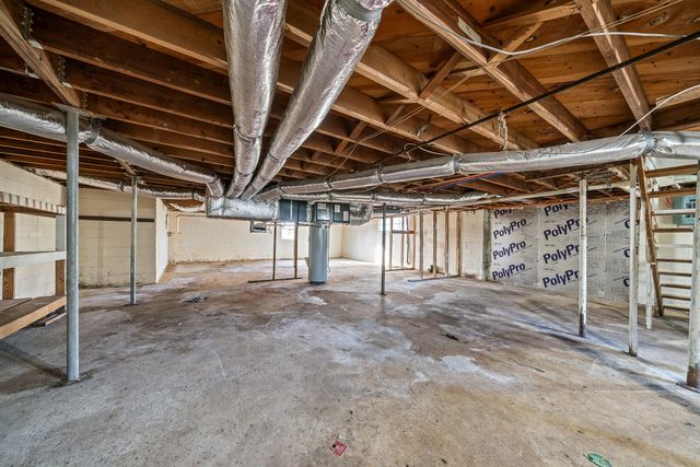 250 E 16th St, Cookeville, TN 38501