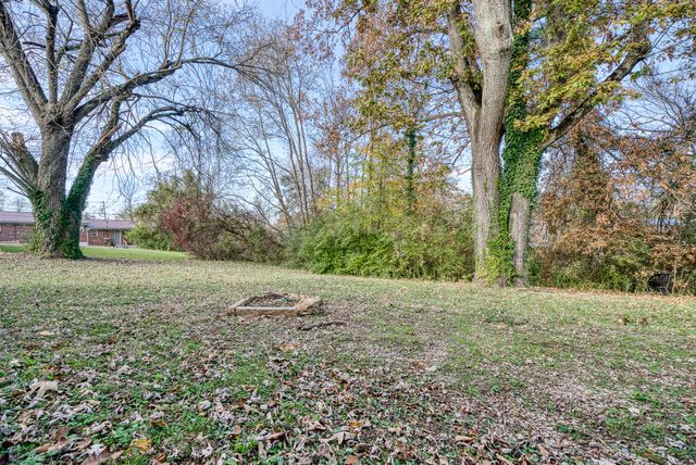 250 E 16th St, Cookeville, TN 38501