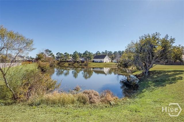 105 Archwood Drive, Savannah, GA 31407