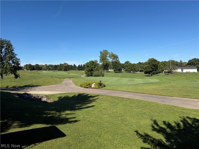 2951 Island Creek Drive, Medina, OH 44256