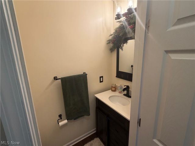 2951 Island Creek Drive, Medina, OH 44256