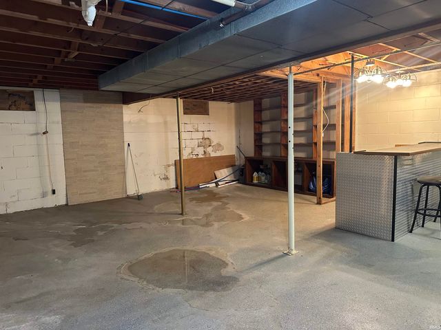 5600 Lone Star Court, Kokomo, IN 46901