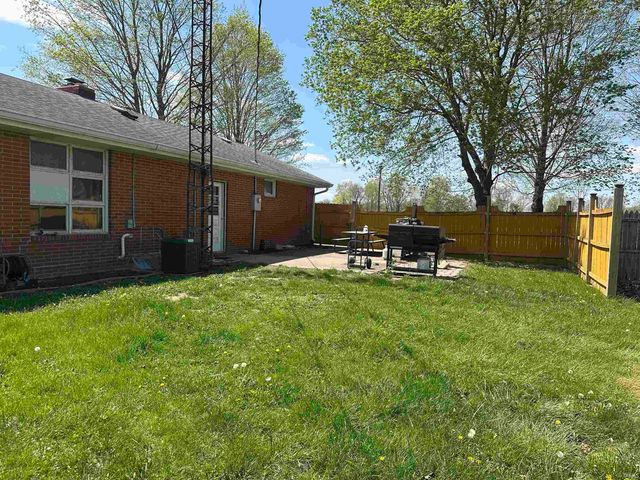 5600 Lone Star Court, Kokomo, IN 46901