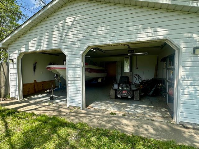 5600 Lone Star Court, Kokomo, IN 46901