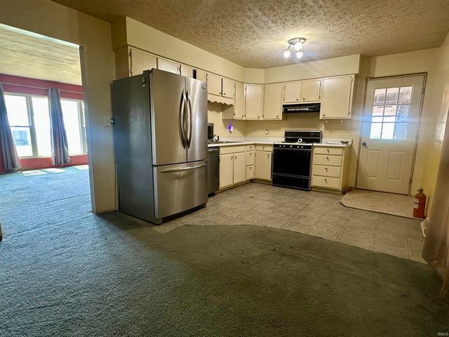 5600 Lone Star Court, Kokomo, IN 46901