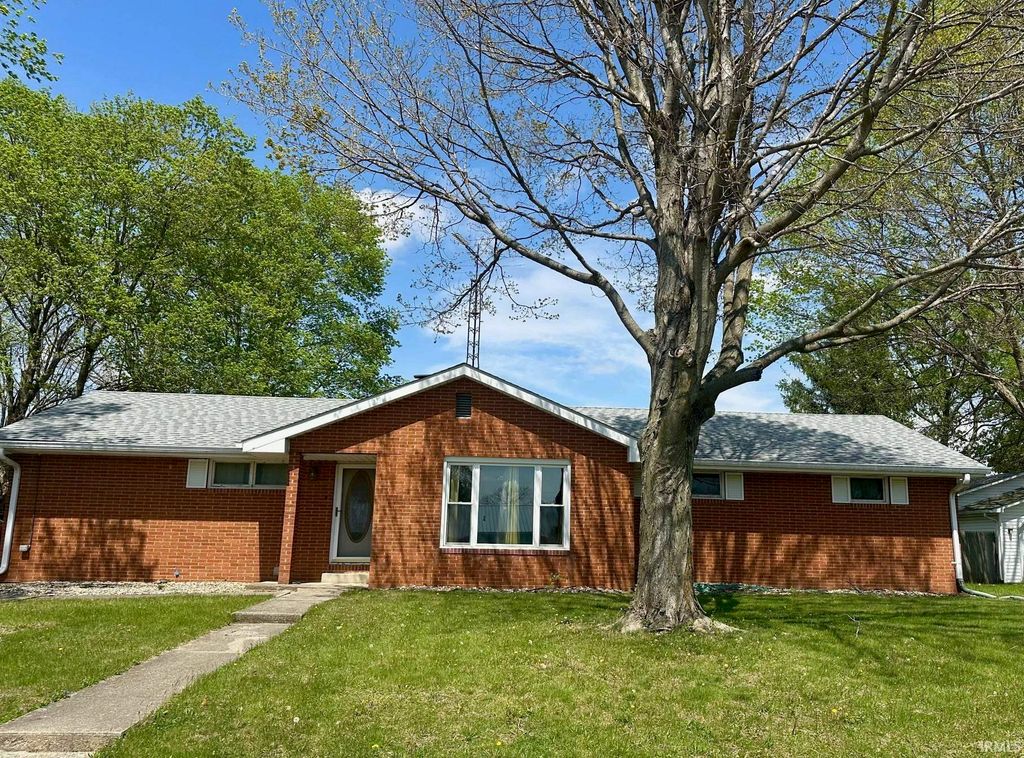 5600 Lone Star Court, Kokomo, IN 46901