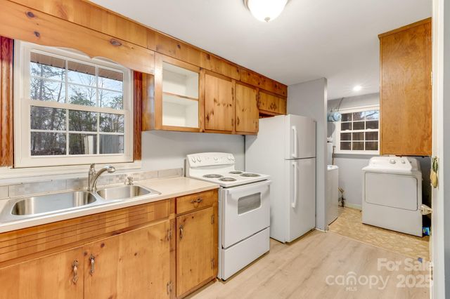 520 Old Wagy Road, Forest City, NC 28043