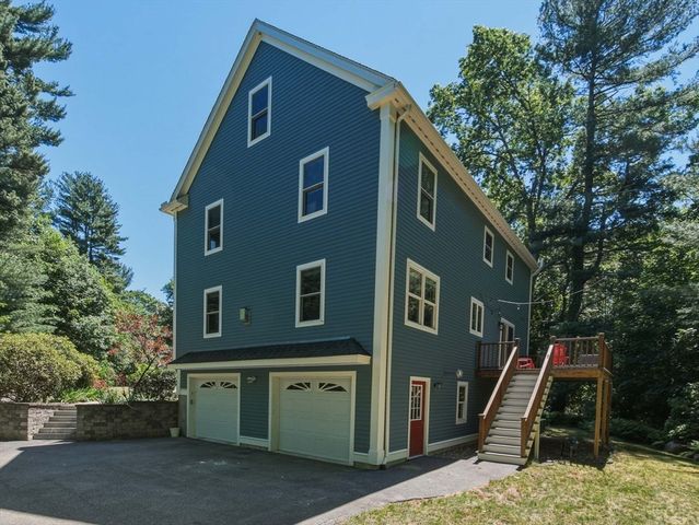 448 Middlesex Ave, Wilmington, MA 01887