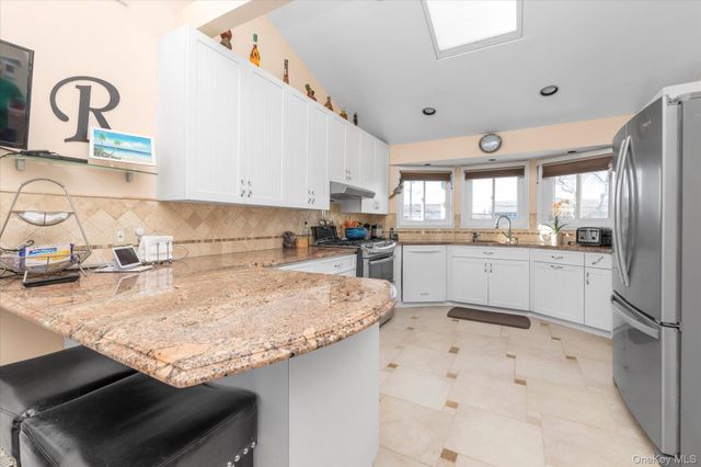 2072 Legion Street, Bellmore, NY 11710