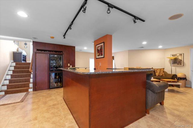 2072 Legion Street, Bellmore, NY 11710