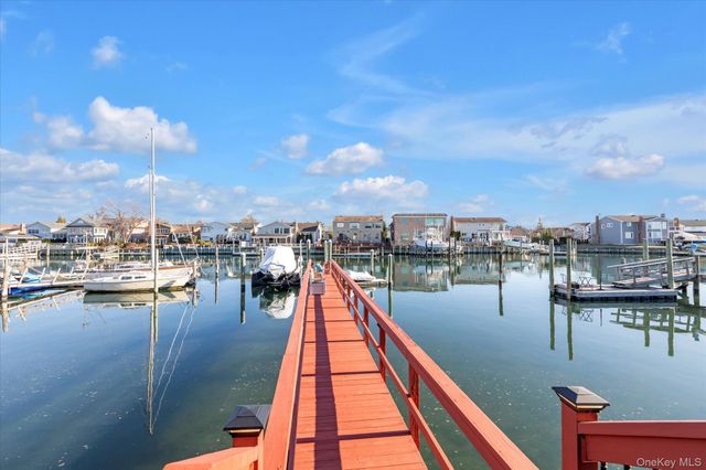 2072 Legion Street, Bellmore, NY 11710