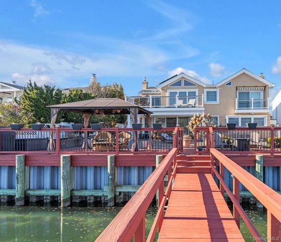 2072 Legion Street, Bellmore, NY 11710