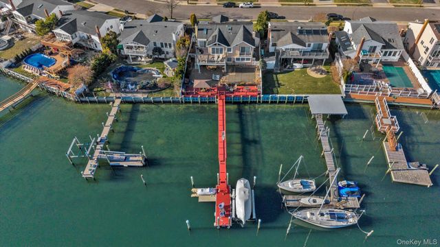 2072 Legion Street, Bellmore, NY 11710