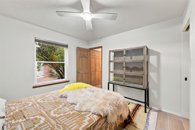 2067 Placita De Quedo, Santa Fe, NM 87505