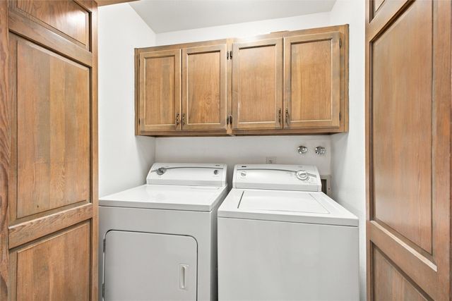 2067 Placita De Quedo, Santa Fe, NM 87505