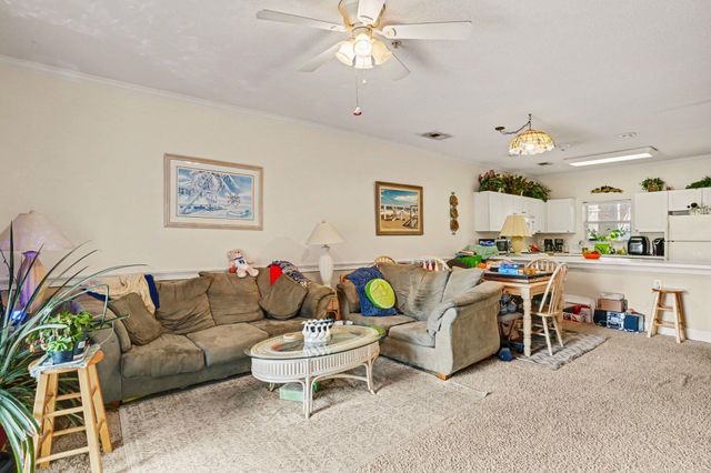 4835 Carnation Cir Apt 104, Myrtle Beach, SC 29577