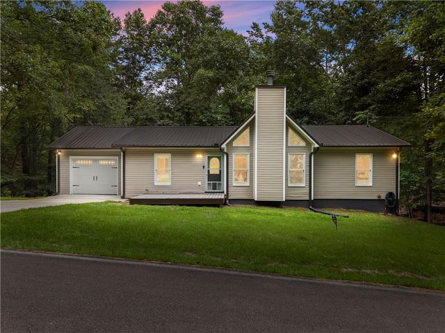 92 Bamby Lane, Ellijay, GA 30540